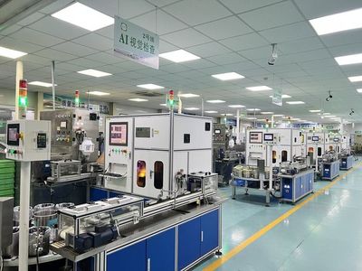 傳統(tǒng)產業(yè)工人的轉型之路 從制造業(yè)到經營性互聯(lián)網文化服務